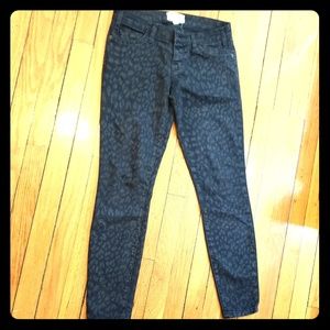 Current elliot Black leopard print jeans. 26